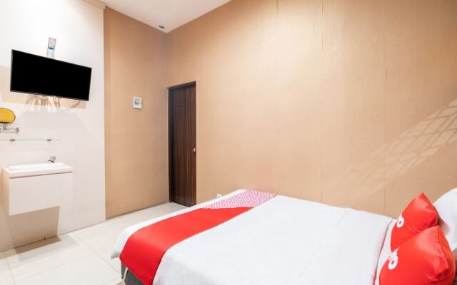 Flagship 91863 Metro House