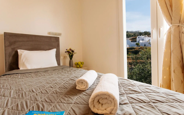 Nikos Hotel