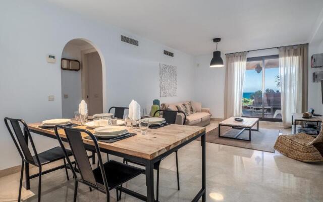 2130-Amazing 2 bedrooms with terrace sea view