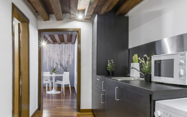 Canal View Apartment