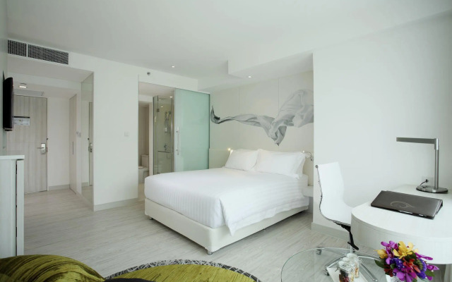 Centara Watergate Pavilion Hotel Bangkok