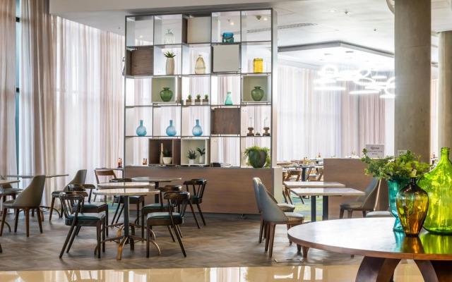aha Gateway Hotel