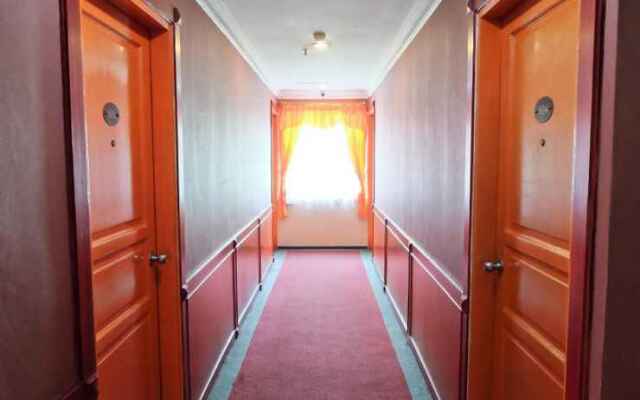 Plaza Hotel Harco Mangga Dua