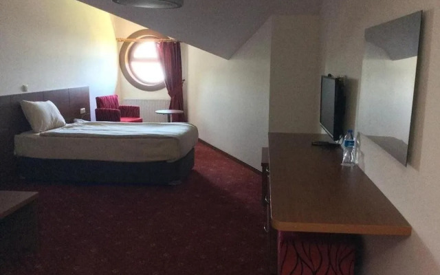 Hasdikoz Abdik Hotel