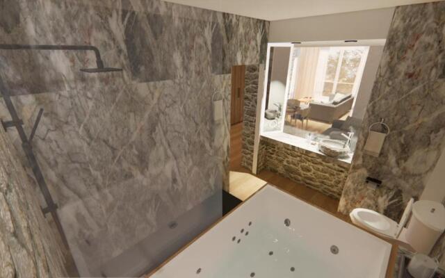 Black Rocks Luxury Seafront Beach Suite