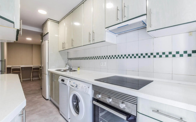 Alcalá I in Madrid with 3 bedrooms and 2 bathrooms