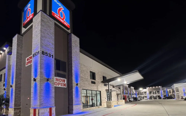 Studio 6 – Humble, Tx