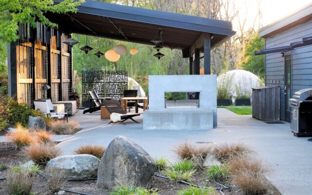 Lodges on Vashon