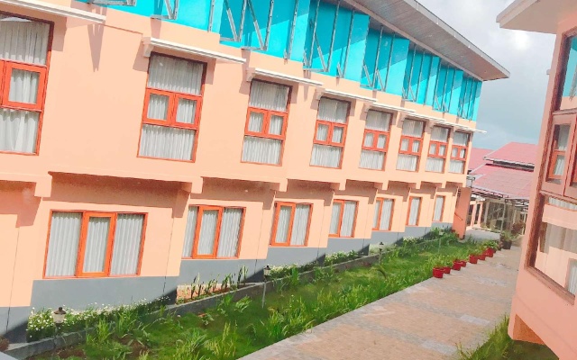 Revayah Hotels — 2-star hotel in Ruteng