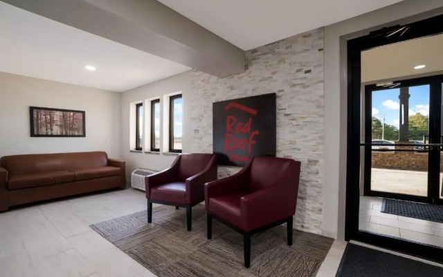Super 8 by Wyndham Marston