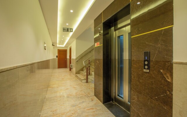 Hotel Arch Suites