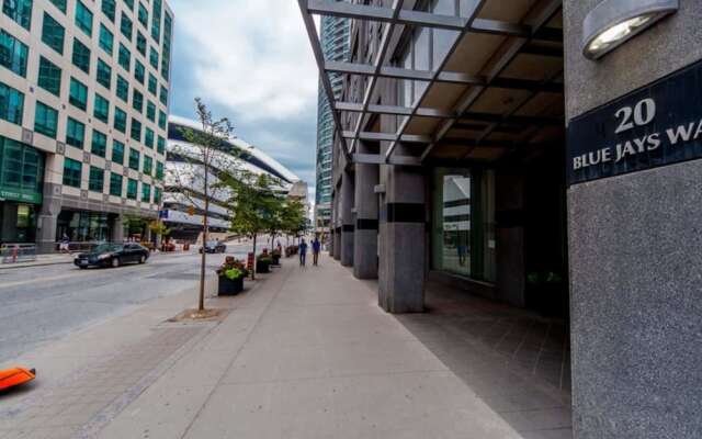 Delsuites Downtown Toronto Element