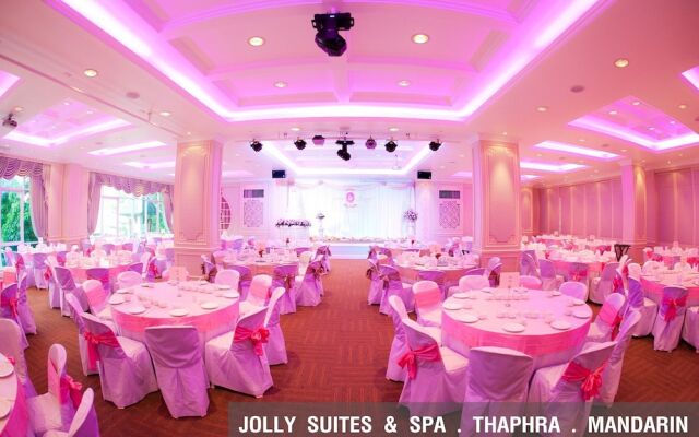 Jolly Suites & Spa Thaphra