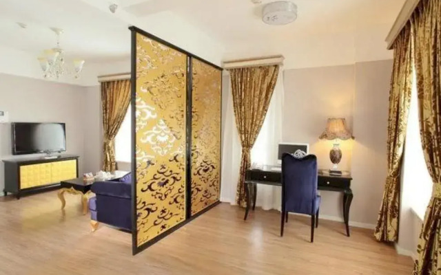 Chengdu House Hotel