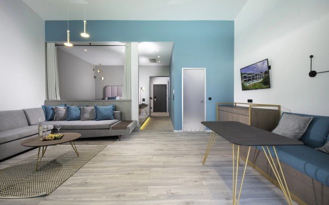 Lagomandra Beach Hotel and Suites