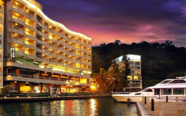 Hotel Del Lago