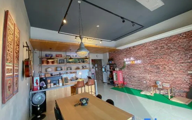 Wonderful & Travel Hostel