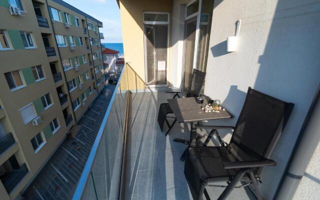 Oliver's Beach House