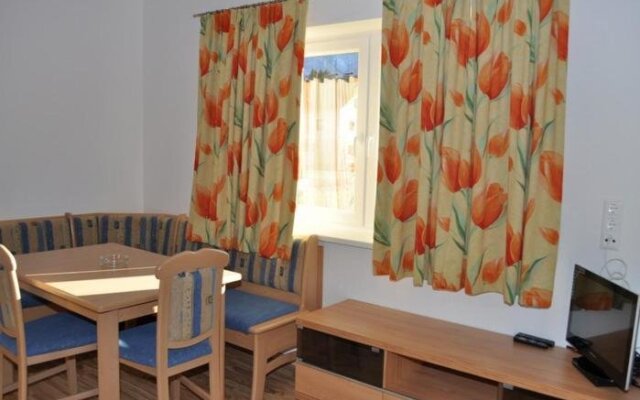 Apartments Steger