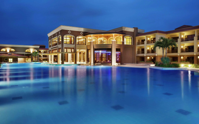 Hilton Alexandria King's Ranch