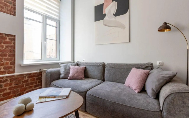 Апартаменты на Тучков 11/5