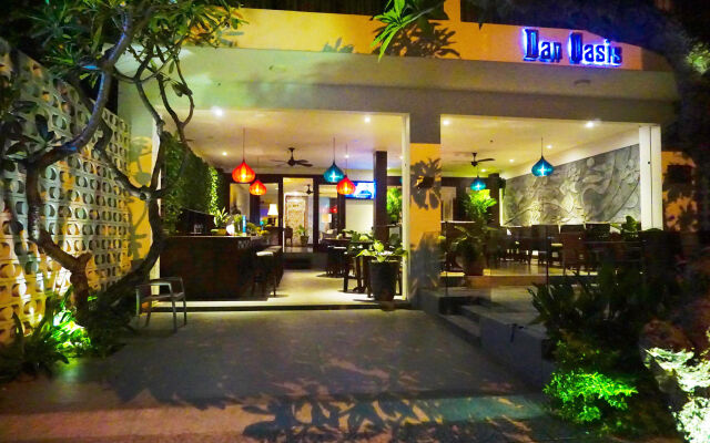 Dan Oasis Beach Hotel and Apartment