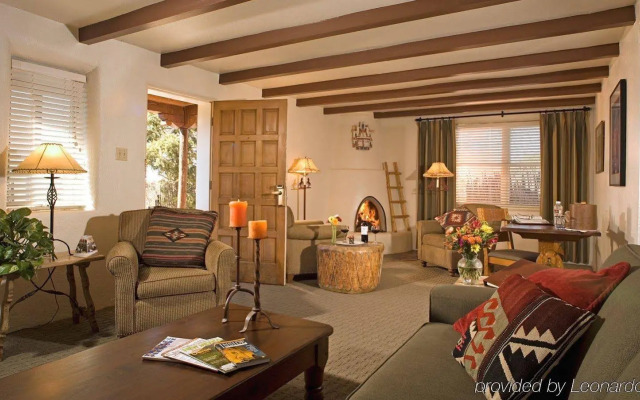 Bishop's Lodge Auberge Resorts Collection