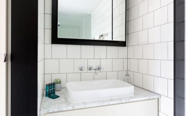 Luxurious Hammersmith Apartment