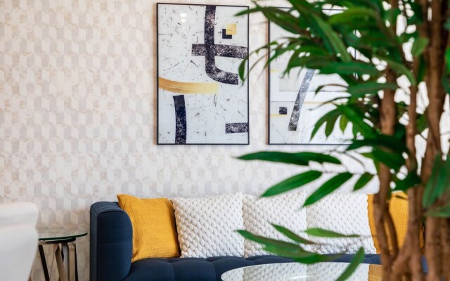 Burj Views by Maison Privee