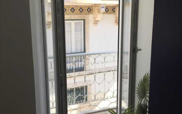 Happy Nest Lisbon Apartaments 93, 95