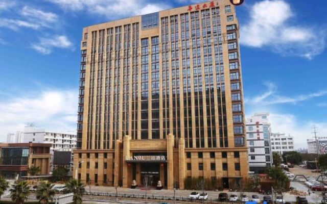 LANOU Hotel Zhejiang Taizhou Yuhuan Nanpu Road Wanda Plaza