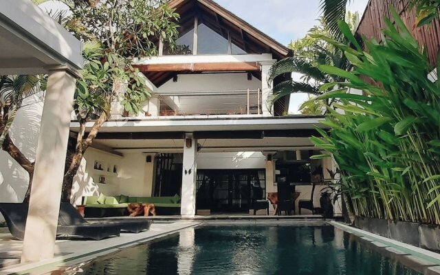 Harmony Villa Dua