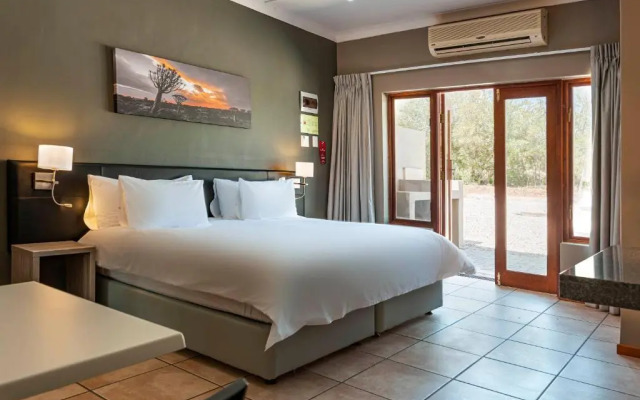 Naba Lodge