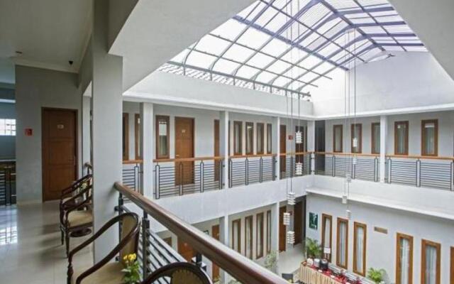 Rosalia Indah Hotel