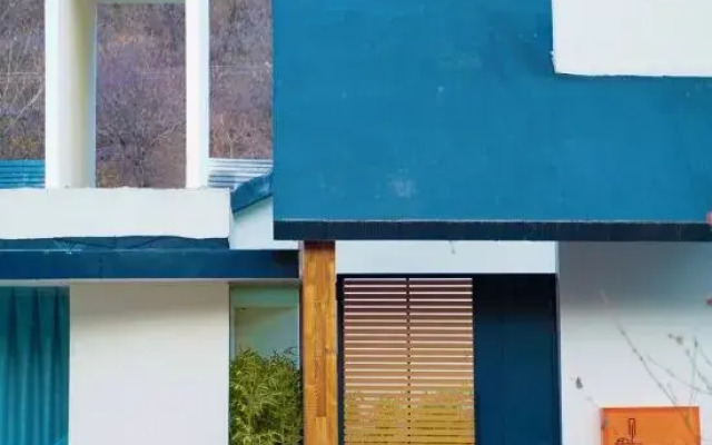 HHHO Tree House B&B (Badaling Water Gate Great Wall Branch)