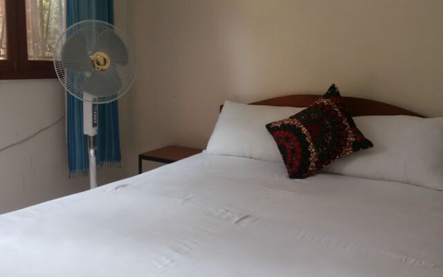 White Castle Hotel Arua