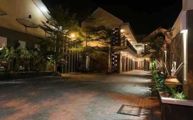 Wisma Djaja Hotel