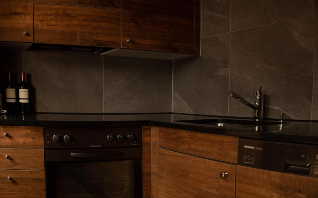 Moderne Altbauwohnung mit Pool und Sauna zentral in Bern