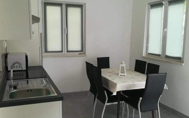 Apartments with a parking space Seget Vranjica, Trogir - 5966