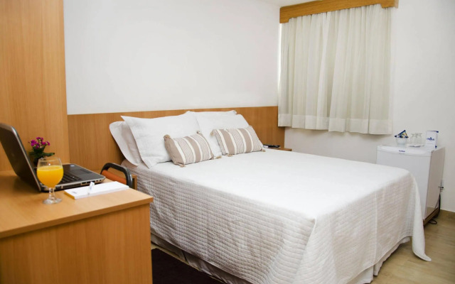 Summit Millian Hotel