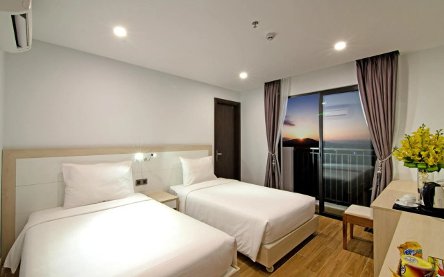 An Vista Hotel