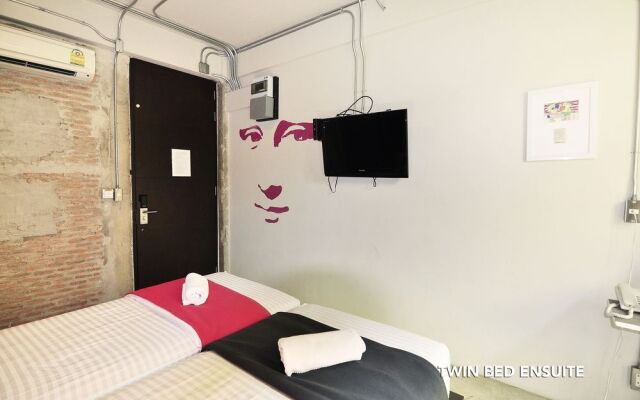 ZEN Hostel Silom 14