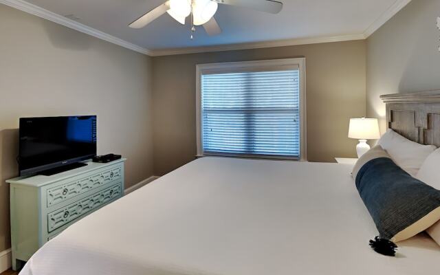 Crystal Dunes by Southern Vacation Rentals