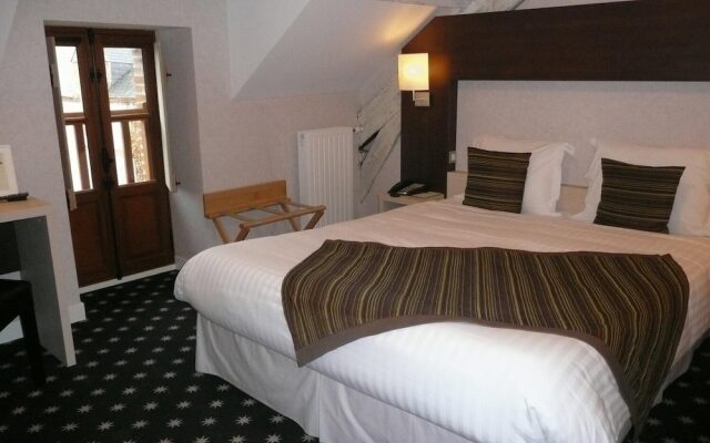 Logis Hôtel La Ferme du Blanchot