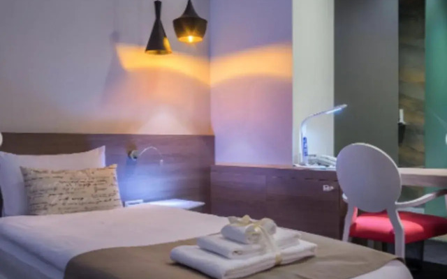 Eter Hotel