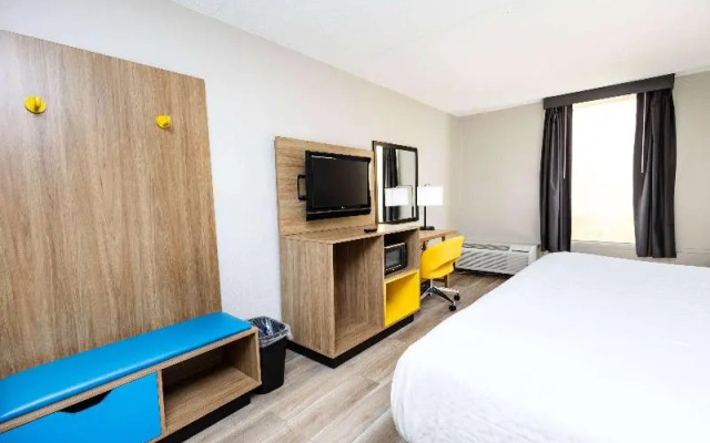 hotelImage