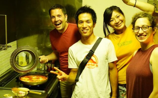 Share & Guest House Hakuba Share