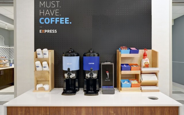 Holiday Inn Express & Suites Collingwood