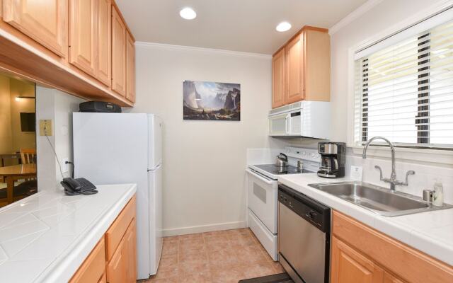760 S At Silverado 1 Bedroom Condo by RedAwning