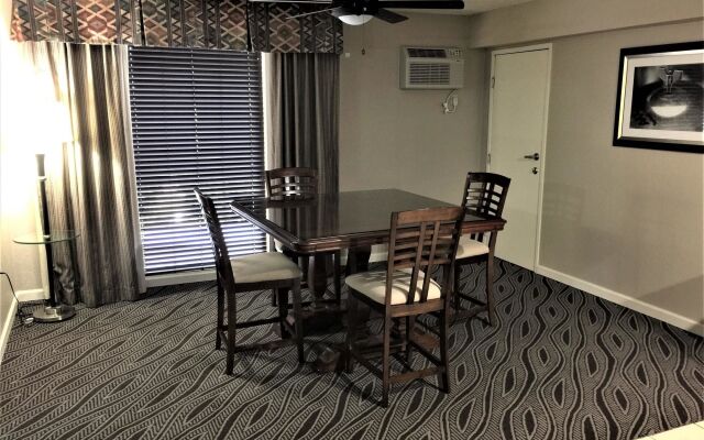 Best Western Plus Galleria Inn & Suites